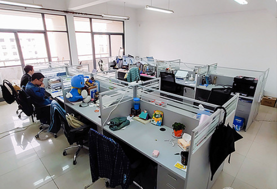 hp1005mfp打印机驱动下载-惠普 NS1005w 多功能一体机：加粉只需15秒，手机操控全搞定